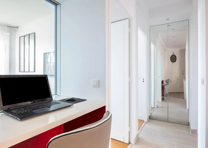 Guestread - Appt Moderne Près Des Batignolles * Parigi