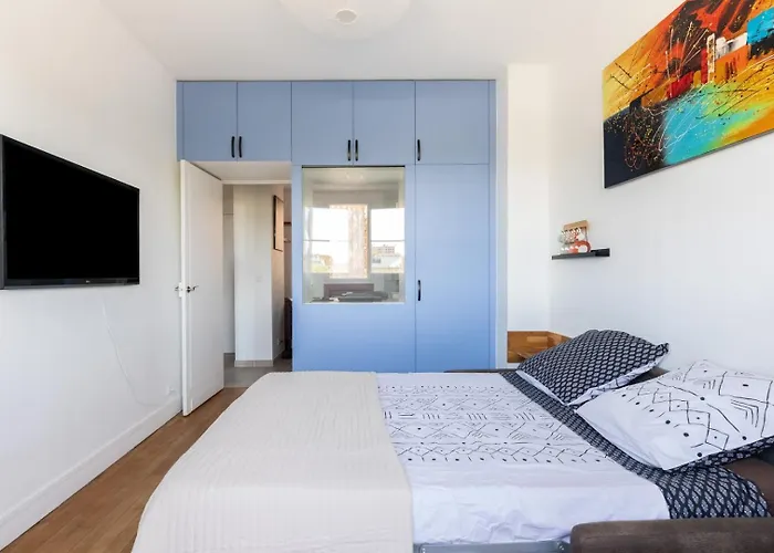 Guestread - Appt Moderne Près Des Batignolles * Parigi